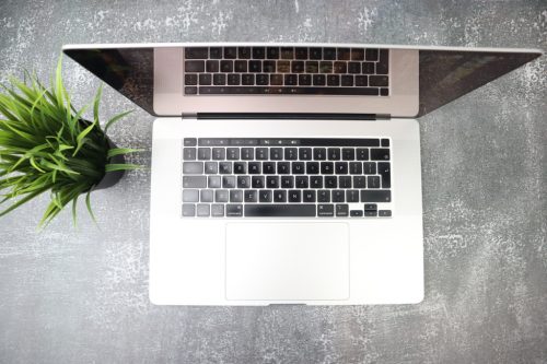 Apple Macbook Pro 16" 2019 i9 9980HK 64GB DDR4 1TB SSD Radeon Pro 5500M Sequoia notebook garanciával hibátlan működéssel - használt