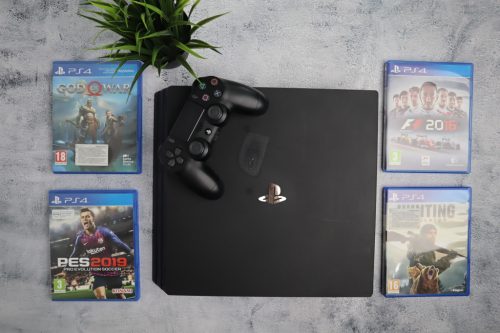 Sony PlayStation 4 PRO 1TB fekete játékkonzol extra játékokkal garanciával hibátlan működéssel - használt