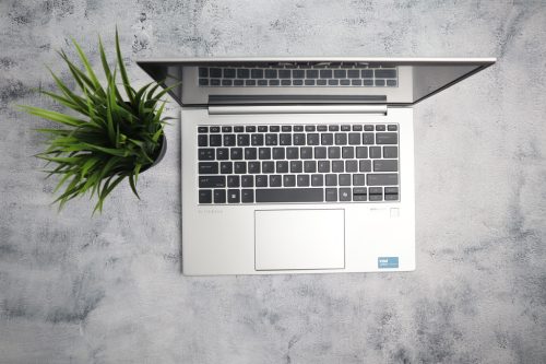 HP Elitebook 840 G11 üzleti notebook  - Intel Core Ultra 5 135U 16GB DDR5 RAM 256GB SSD WIN11 - használt