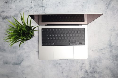 Apple MacBook Pro 14” M2 Pro 16GB RAM 512GB SSD  garanciával hibátlan működéssel - használt