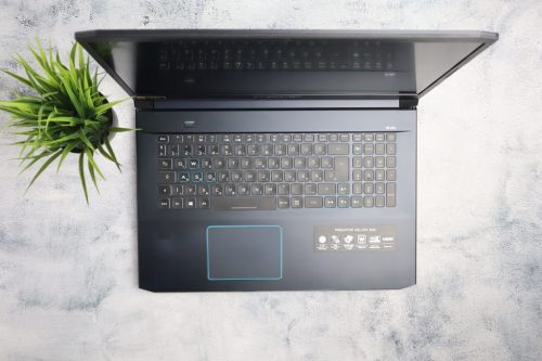 Acer Predator Helios 300 Gamer notebook - i7 10750H 16GB DDR4 1TB SSD RTX 2060 6GB WIN10 - használt