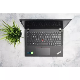   Lenovo ThinkPad X13 Gen 5 üzleti notebook - Ultra 5 135U 16GB DDR5 512GB SSD Intel Graphics WIN11 - használt