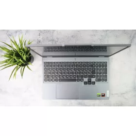   Lenovo LOQ 15AHP10 FHD GAMER notebook - Ryzen7 250 16GB DDR5 1TB SSD RTX 5060 8GB - használt