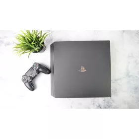   Sony PlayStation 4 PRO 1TB fekete játékkonzol extra játákok garanciával hibátlan működéssel - használt