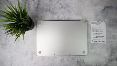 Apple Macbook Neo A3404 A18 Pro 8GB RAM 512GB SSD notebook garanciával hibátlan működéssel - használt