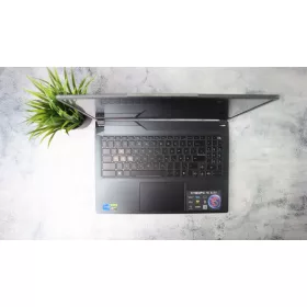   MSI Cyborg 15 A13VE FHD GAMER notebook - i5 13420H 16GB DDR5 512GB SSD RTX 4060 8GB W11 - használt