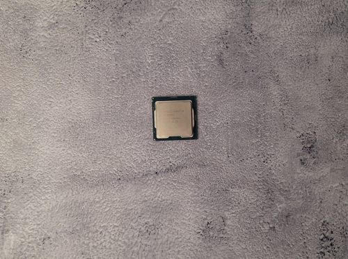 Intel Core i9 9900KF 8 mag 16 szál processzor garanciával hibátlan működéssel - használt