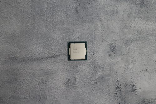 Intel Core i7 8700K 6 mag 12 szál processzor garanciával hibátlan működéssel - használt
