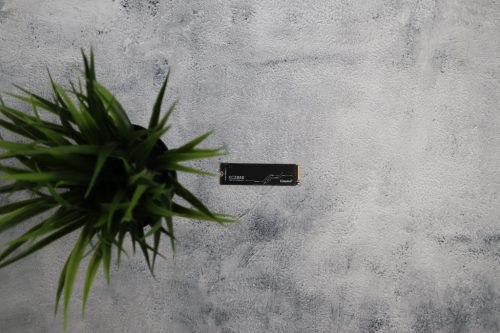 2TB Kingston KC3000 NVMe SSD meghajtó garanciával hibátlan működéssel - használt