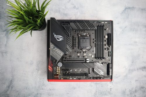 Asus ROG STRIX Z490-G Gaming WiFi alaplap garanciával hibátlan működéssel - használt