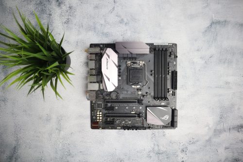 ASUS ROG STRIX Z270G Gaming WiFi alaplap garanciával hibátlan működéssel - használt