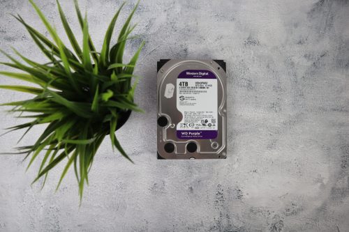 4TB Western Digital Purple SATA HDD meghajtó garanciával hibátlan működéssel - használt