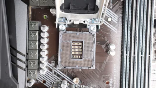 Gigabyte Z390 Gaming X alaplap garanciával hibátlan működéssel - használt