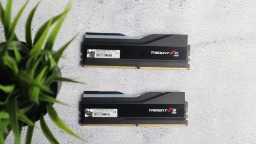 48GB G.Skill Trident Z5 RGB 7200Mhz DDR5 memória garanciával hibátlan működéssel - használt