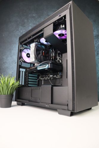 Gamer számítógép MSI B550M R7 5700X 32GB DDR4 1TB SSD RTX 4070 12GB NZXT H710I Be Quiet 650W - használt